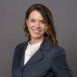 Cựu lãnh đạo Visit California và Quyền CEO của Brand USA, Caroline Beteta, mang đến nhiều thập kỷ kinh nghiệm lãnh đạo trong lĩnh vực du lịch